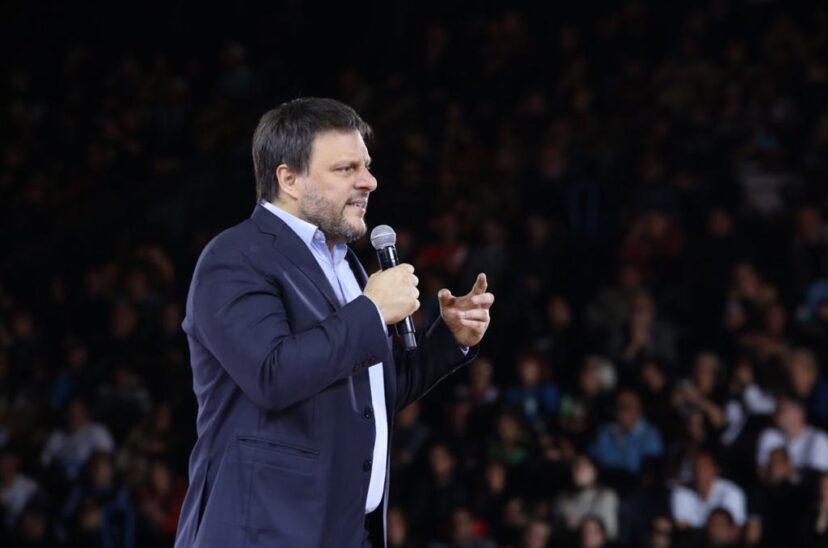 Leandro-Santoro-2-828x548