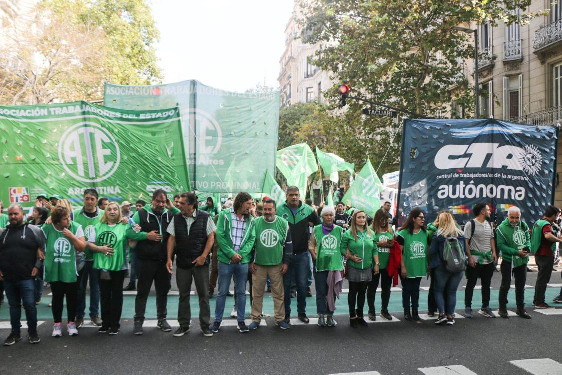 ATE_marcha_paritaria_1-1125x750