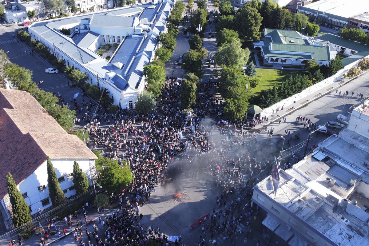 chubut-protesta_contra_zonificacion-minera-17-12-2021-01