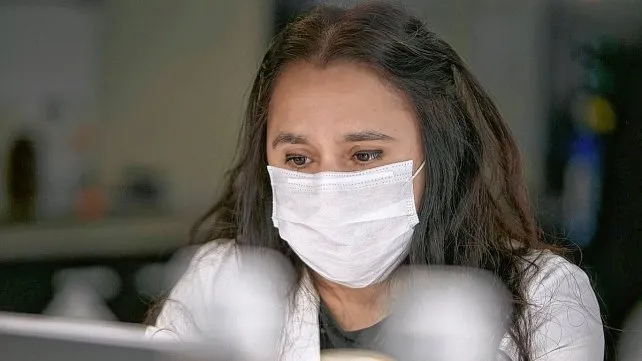 vacuna-coronavirus-anmat-juliana-cassataro1jpg