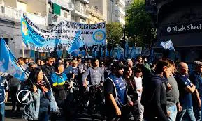 Rosario movilización contra Milei