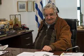 Mujica 1