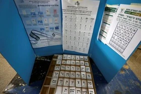 Israelíes a las urnas