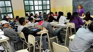 No repitencia en escuelas secundarias en Santa Fe 1
