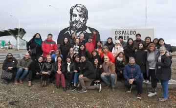 inauguracion-monumento-osvaldo-bayer-rio-gallegos-360x222