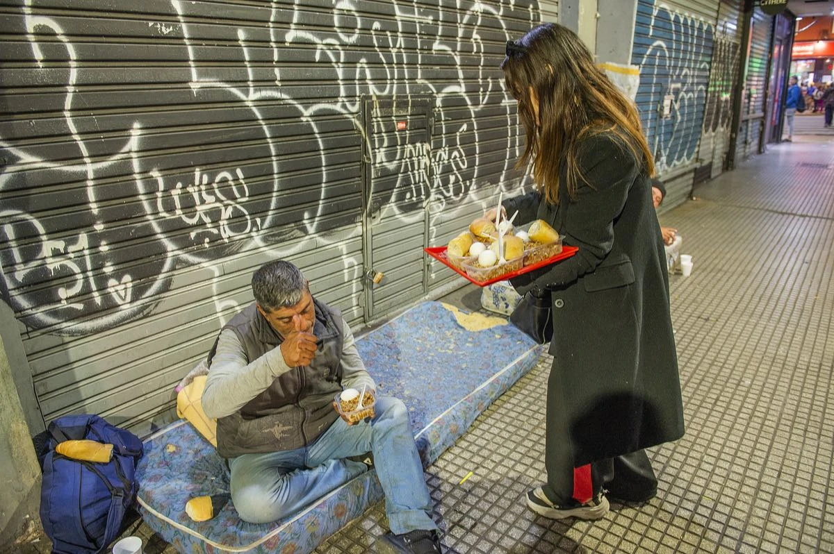 Amigos-en-el-camino-personas-en-situacion-de-calle0006.jpg