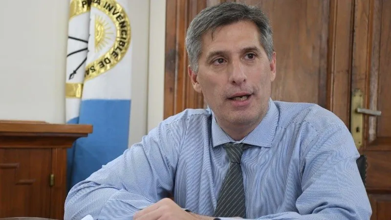 Pablo Olivares ministro de salud