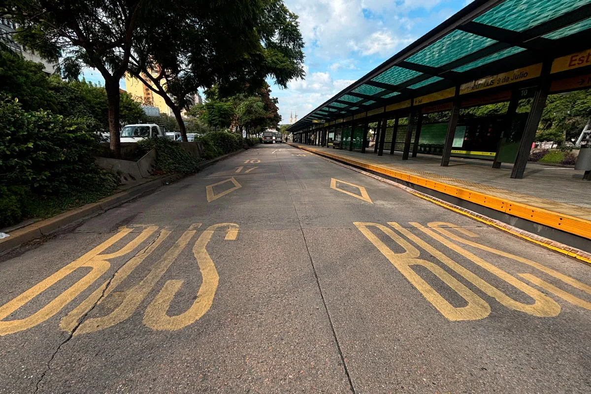 Web_25-05-06_Paro-colectivos-UTA_NA