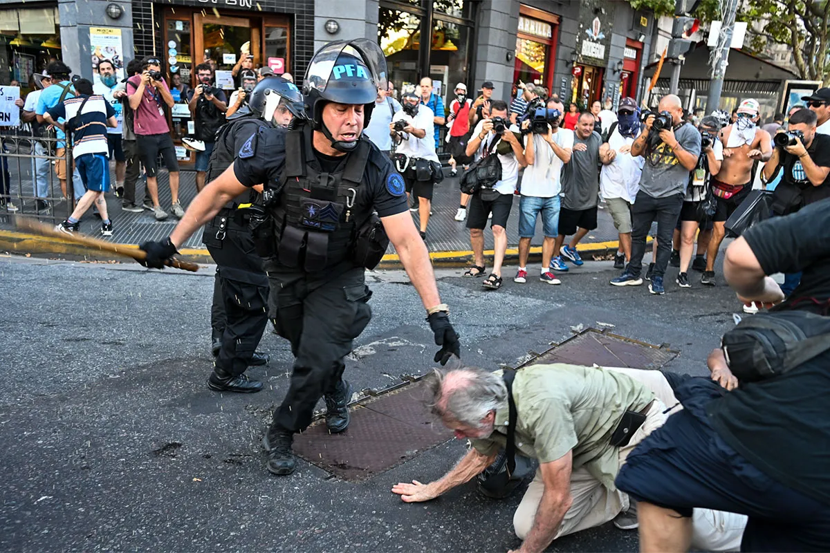 Web_Marcha-Jubilados-05-03_Gentileza-Gustavo-Molfino_06