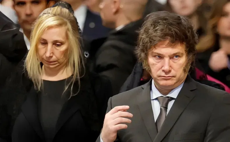 karina-y-javier-mileipng