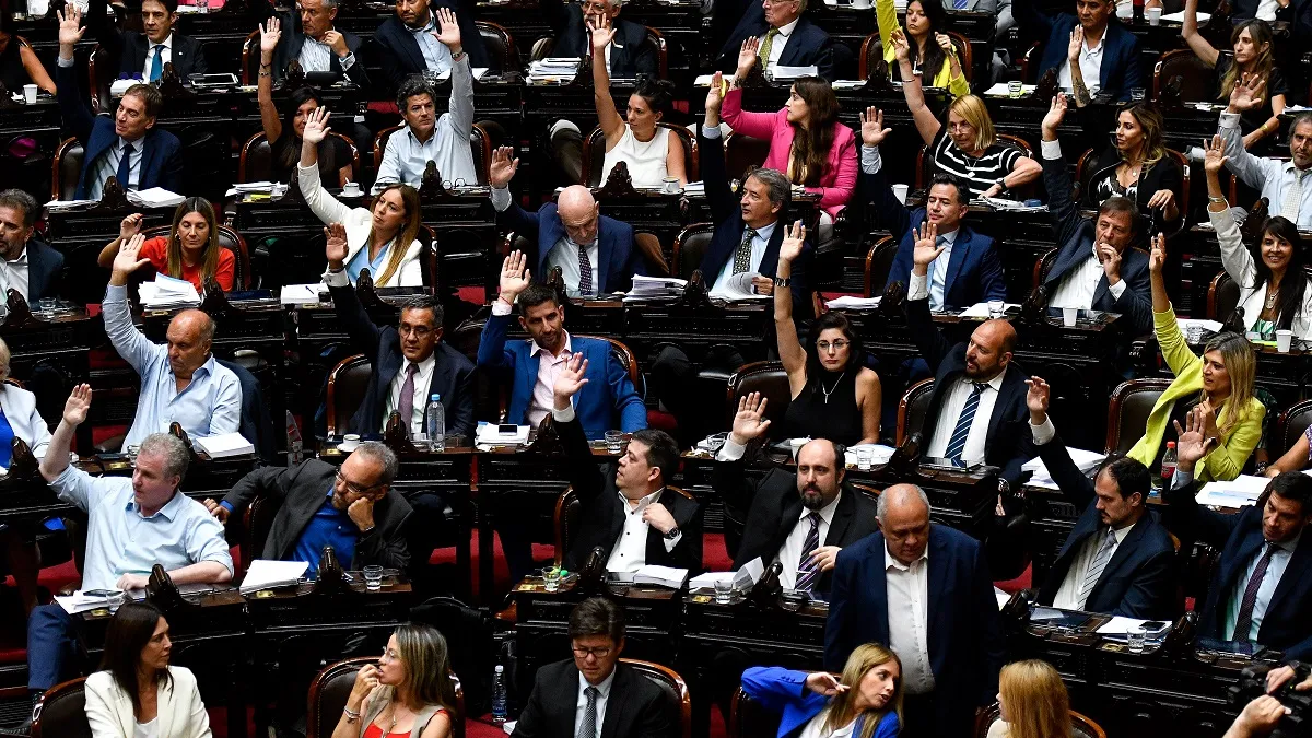 el-proyecto-ley-omnibus-volvera-comision