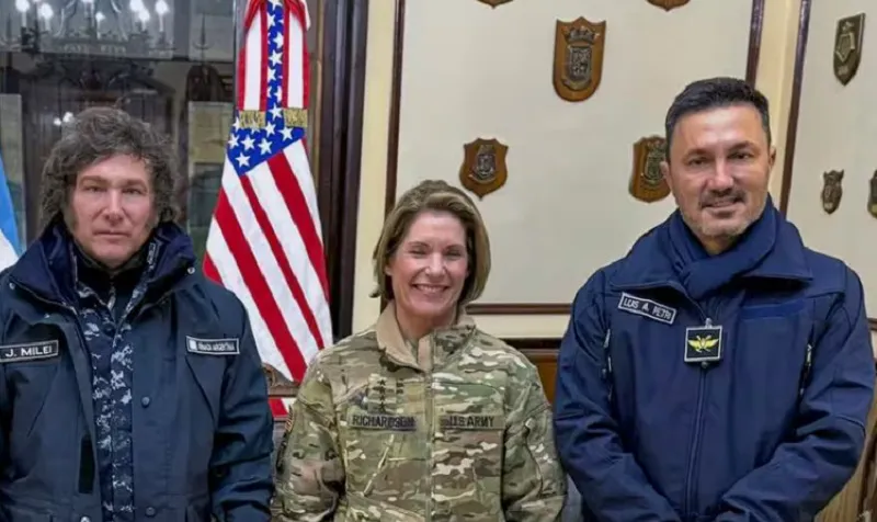 milei_richardson_petri