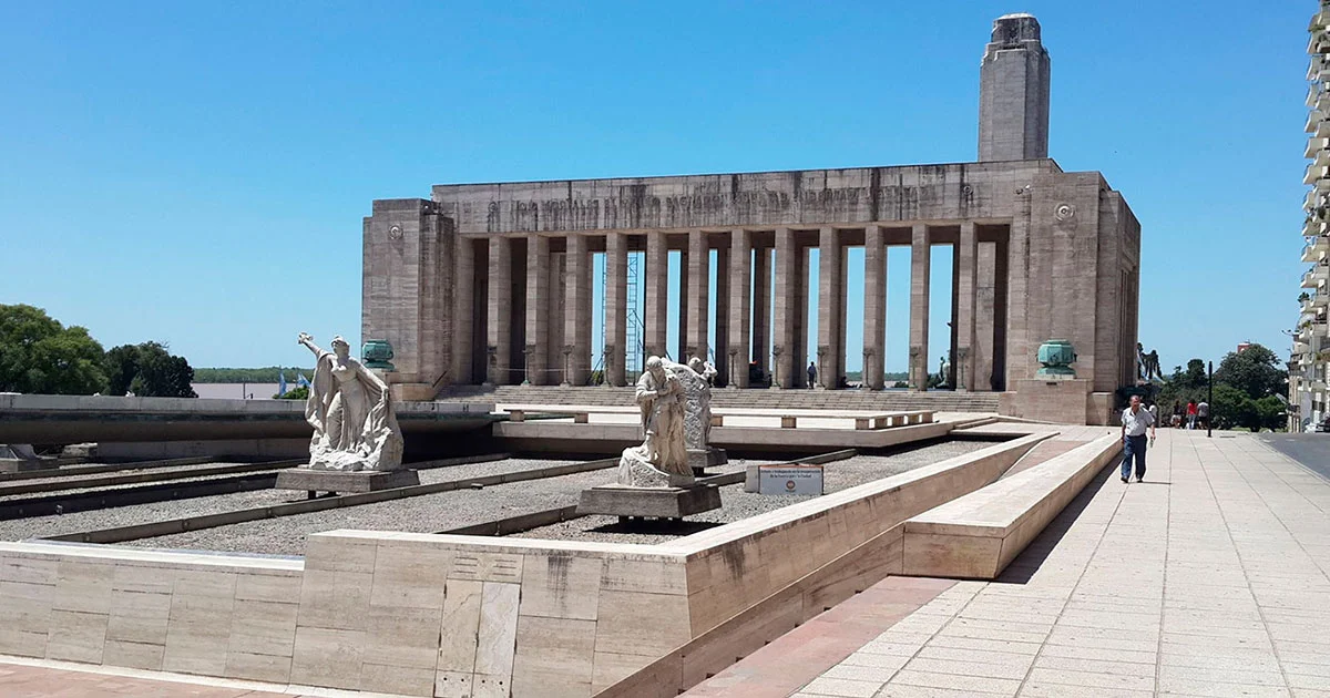 monumento-a-la-bandera-rosario-3-fcbk