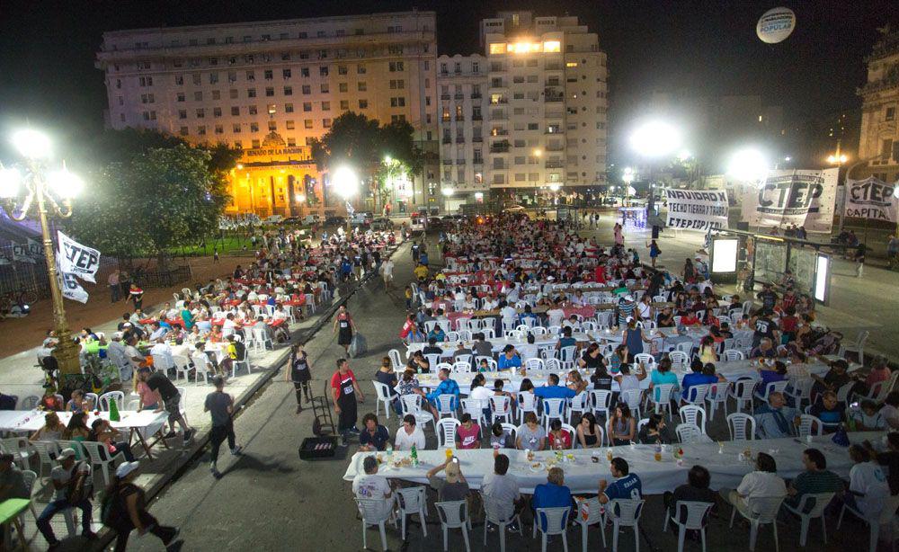 489d792e4c4e9301e4f19bd2d78a8824_XL