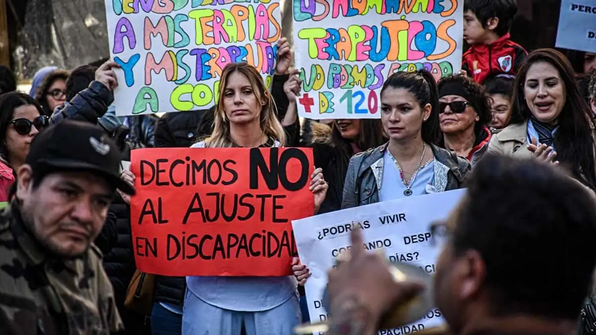 MOVILIZACION-FEDERAL-EN-RECLAMO-DEL-SECTOR-DE-LA-DISCAPACIDAD