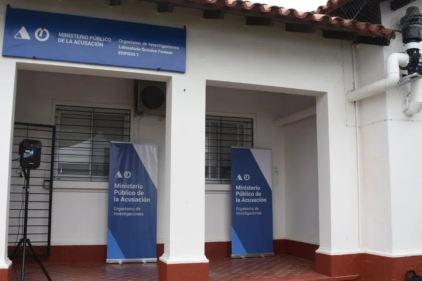 Laboratorio quimico forence