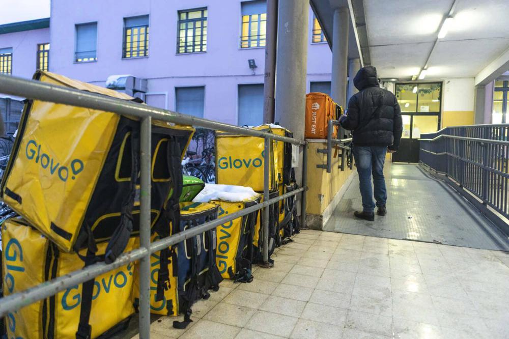 rider-glovo-just-eat-deliveroo-uber-eats-1536x1024