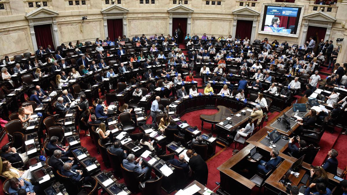 Diputados retoma juicio