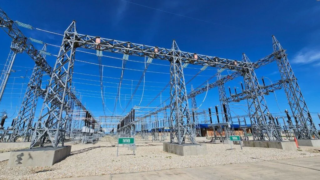 Empresa de transporte eléctrico 1