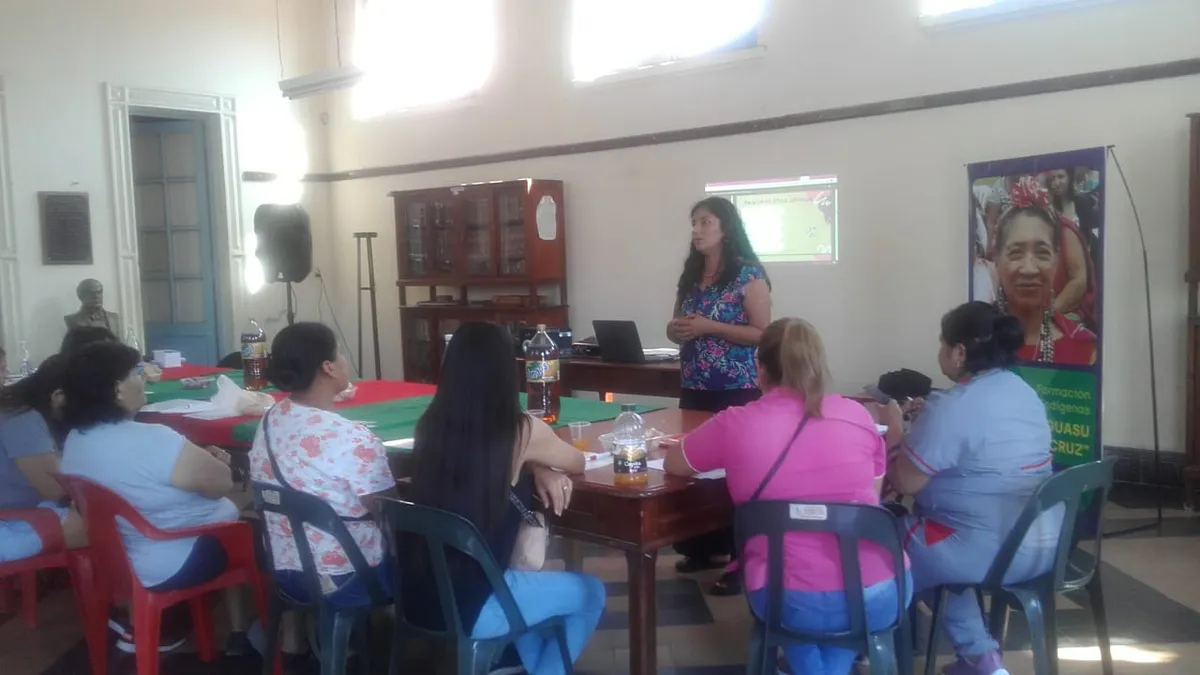 Escuela de mujeres guaraníes en jujuy