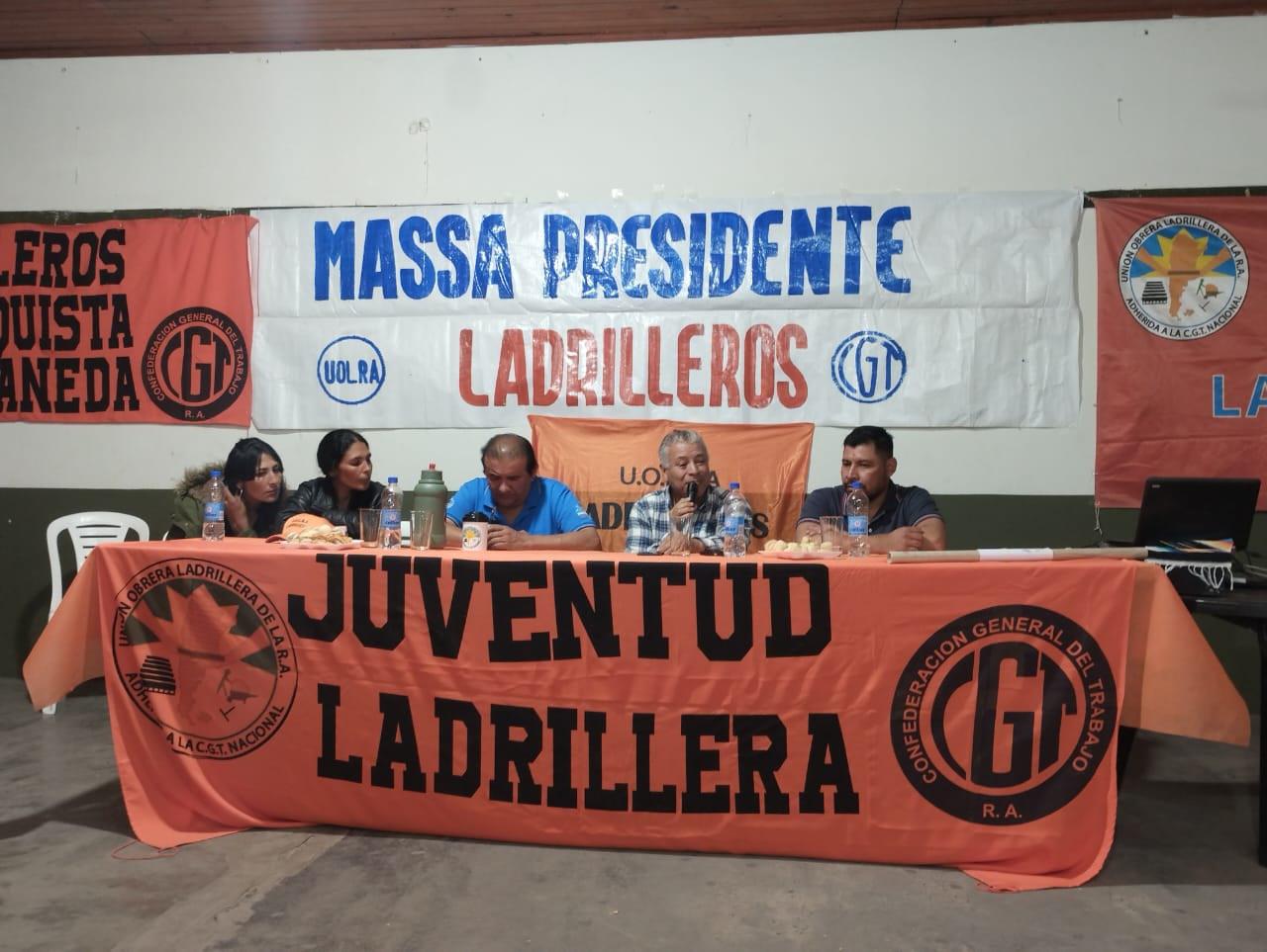 2dcd7cdb-347d-4d6b-83c8-9696f5acecd0