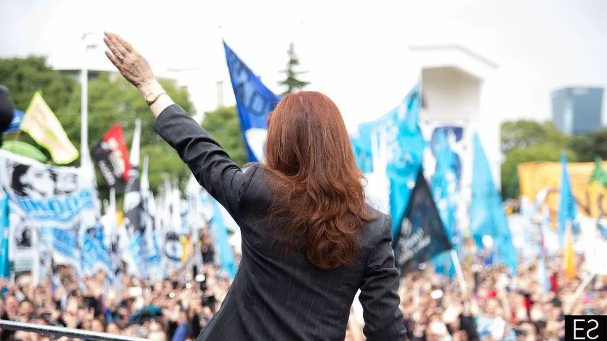cristina-kirchner-comodoropyjpg